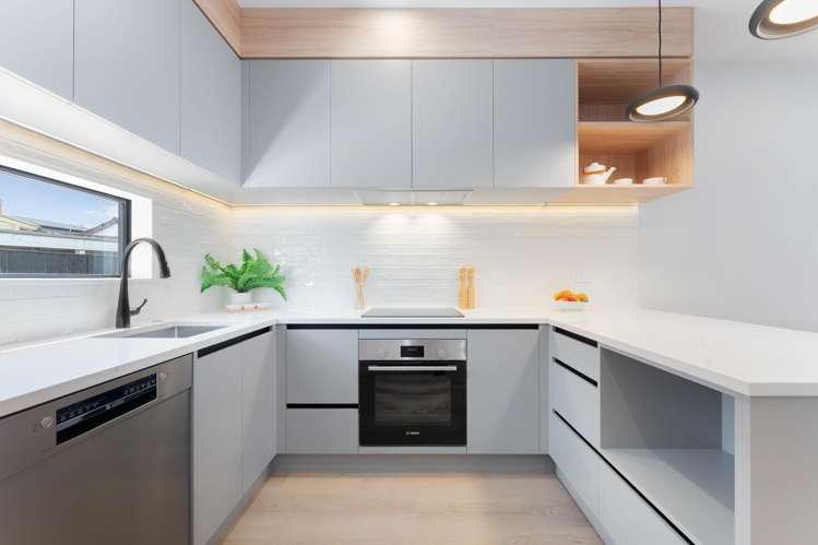 729B Massey Road Mangere_3