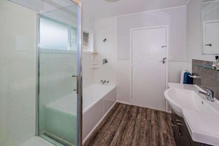 35 Laureston Avenue Papatoetoe_9