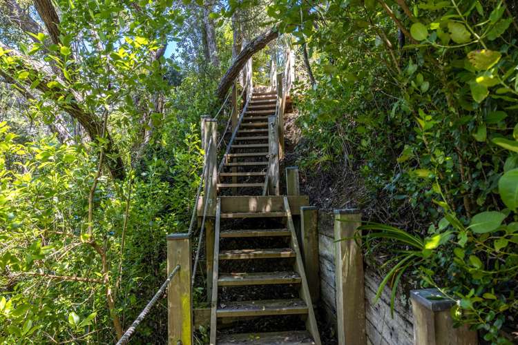 332 Sea View Road Onetangi_8