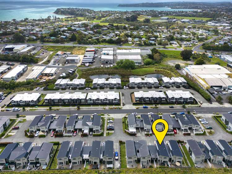 15 Sanremo Lane Stanmore Bay_11