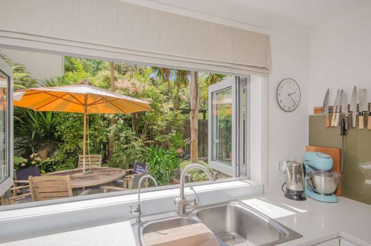 18 Chettle Court New Lynn_1