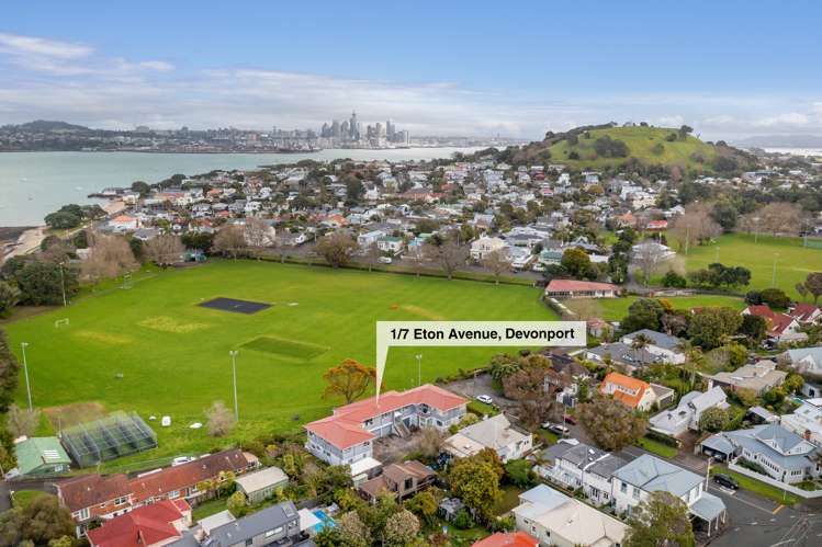 1/7 Eton Avenue Devonport_4