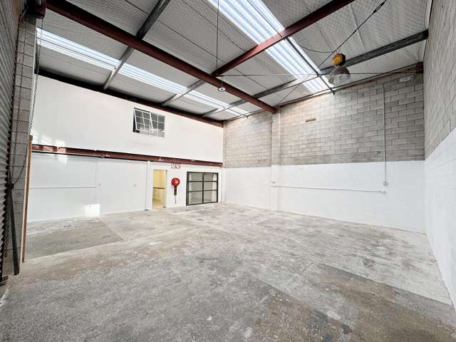 Versatile Silverdale Industrial Unit