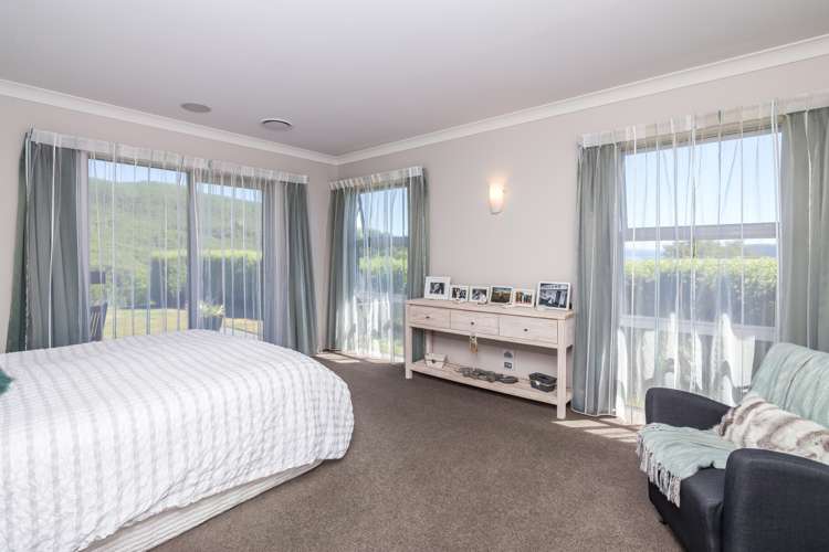 13 Peregrine Place Kinloch_11