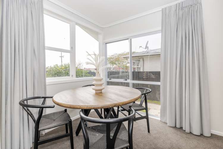 81 Collins Road Melville_9