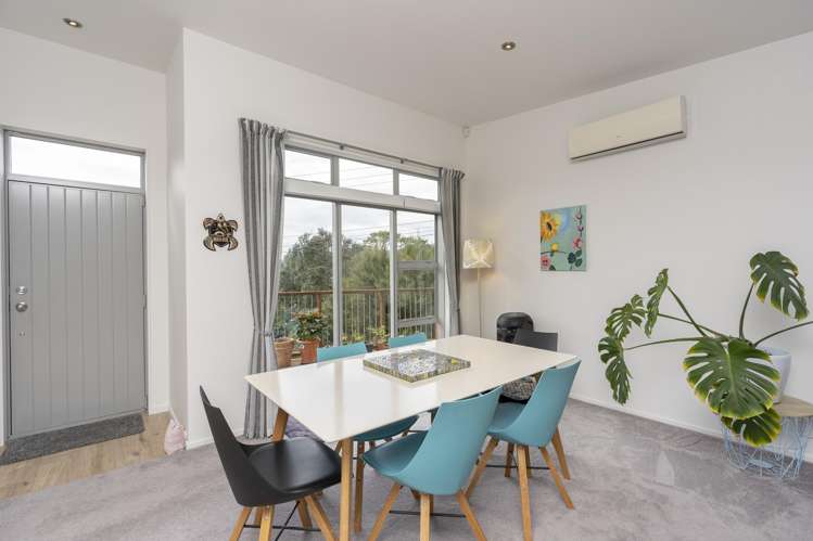 39 Russell Road_5