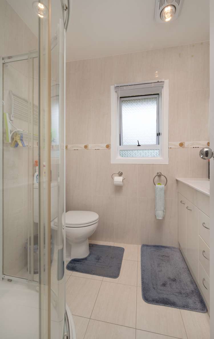 15 Hutchinsons Road Bucklands Beach_17