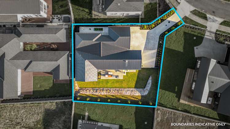 5 Canoe Lane Riverhead_16