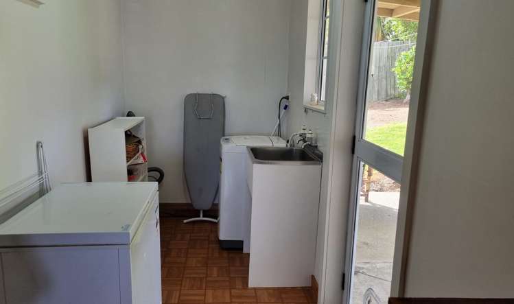 99 Orepuki Riverton Highway Riverton_14