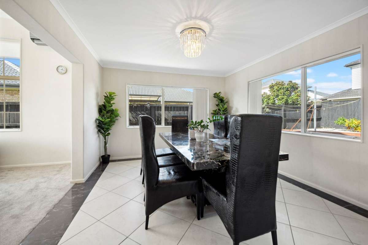 42 Thornbury Cresent_5