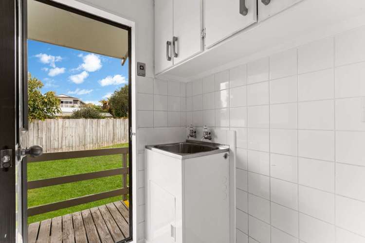 10 Camellia Drive Ngongotaha_16