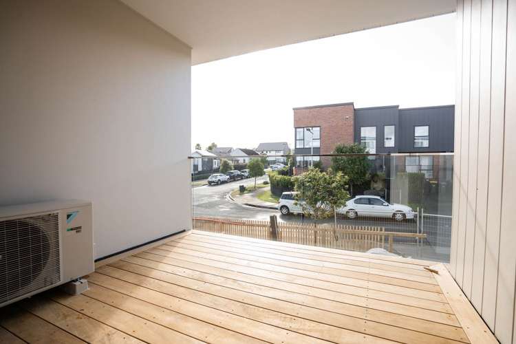 1A Dunkirk Terrace Mount Albert_17