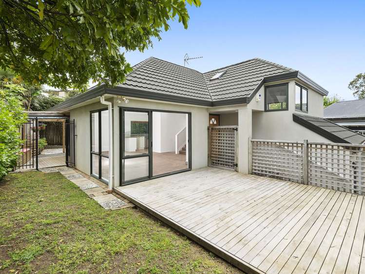 2/12 Mccahill Views_0