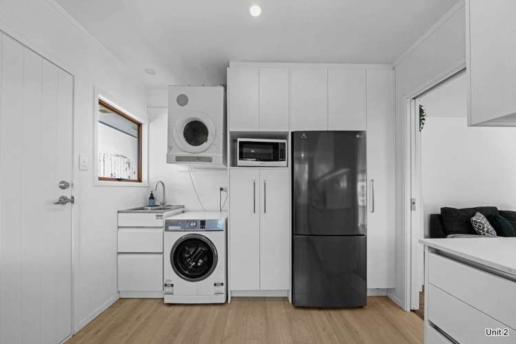 1 & 2/15 Cezanne Place New Lynn_6