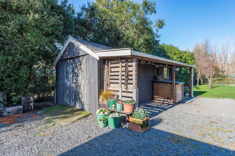 18 Brook Street Southbridge_12