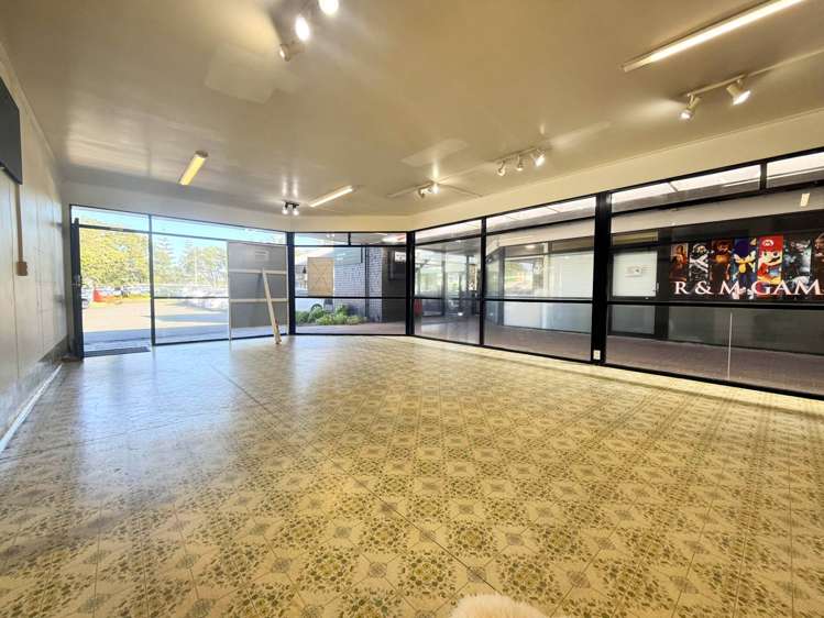 Unit I/3 Tamariki Avenue Orewa_2