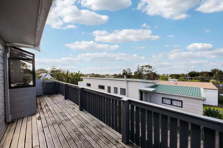 40 Elliston Crescent Stanmore Bay_10