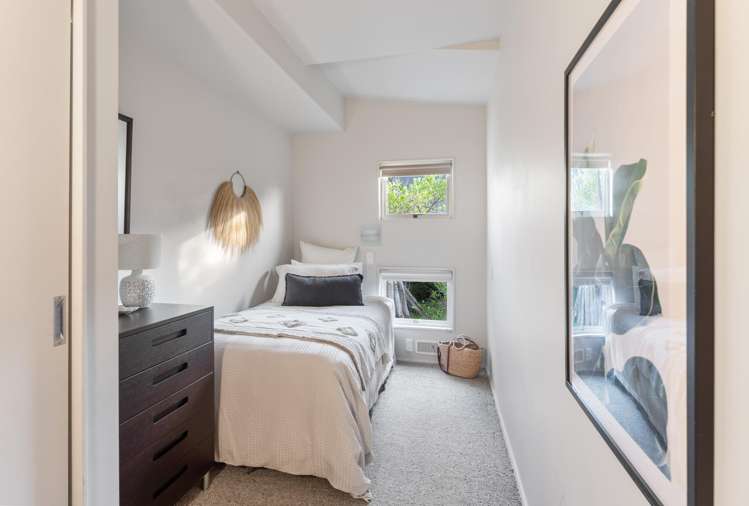 75 Field Way Waikanae Beach_19