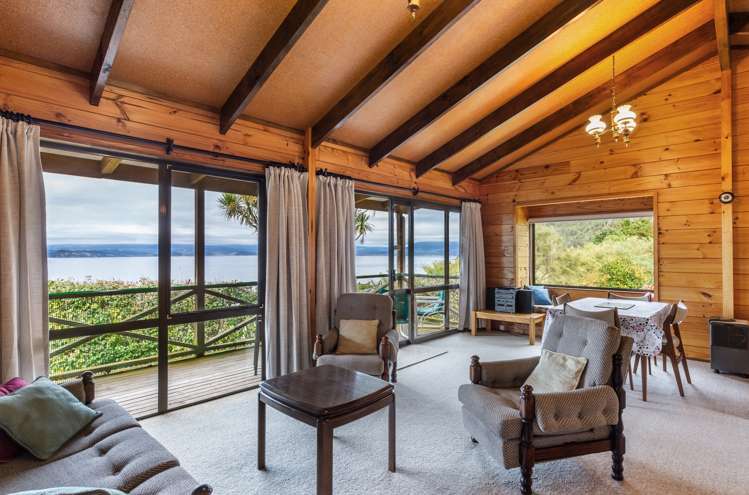 19 Turangitukua Terrace Kuratau_9