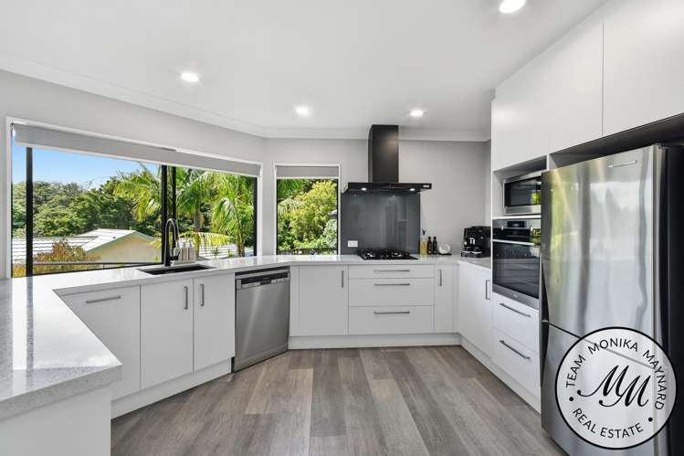 19 Silkwood Grove Totara Heights_8