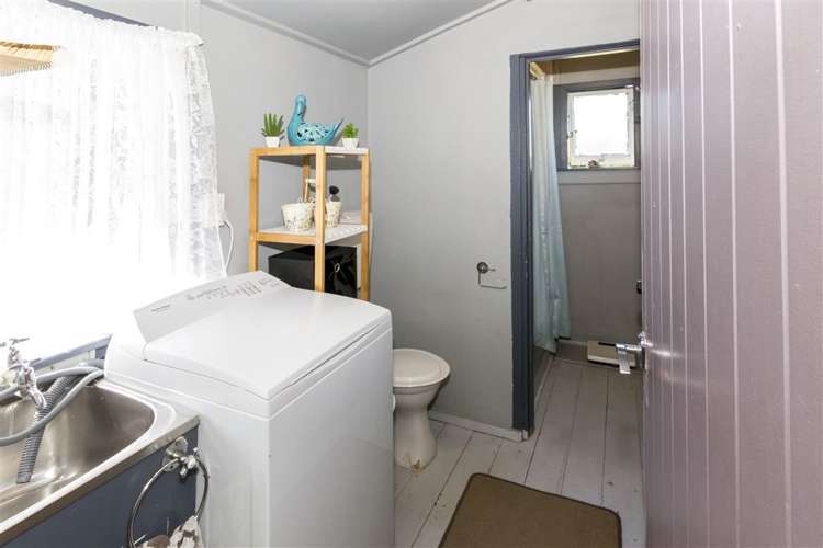 35 Queens Avenue Waikuku Beach_8