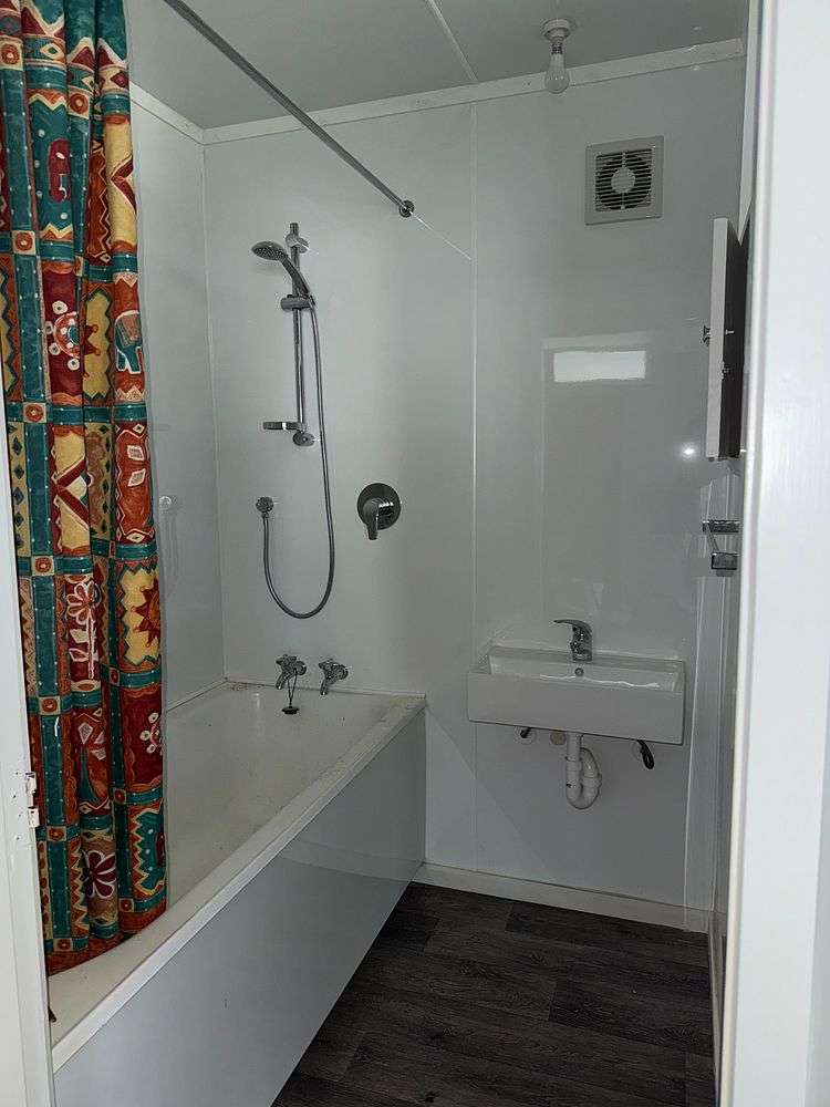 9/15 Park Avenue Epuni_3