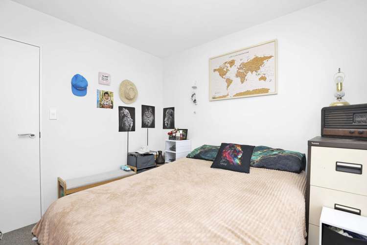 227 Racecourse Road Allenton_14