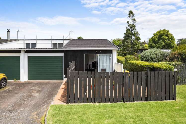 1/109A Te Atatu Road Te Atatu South_15