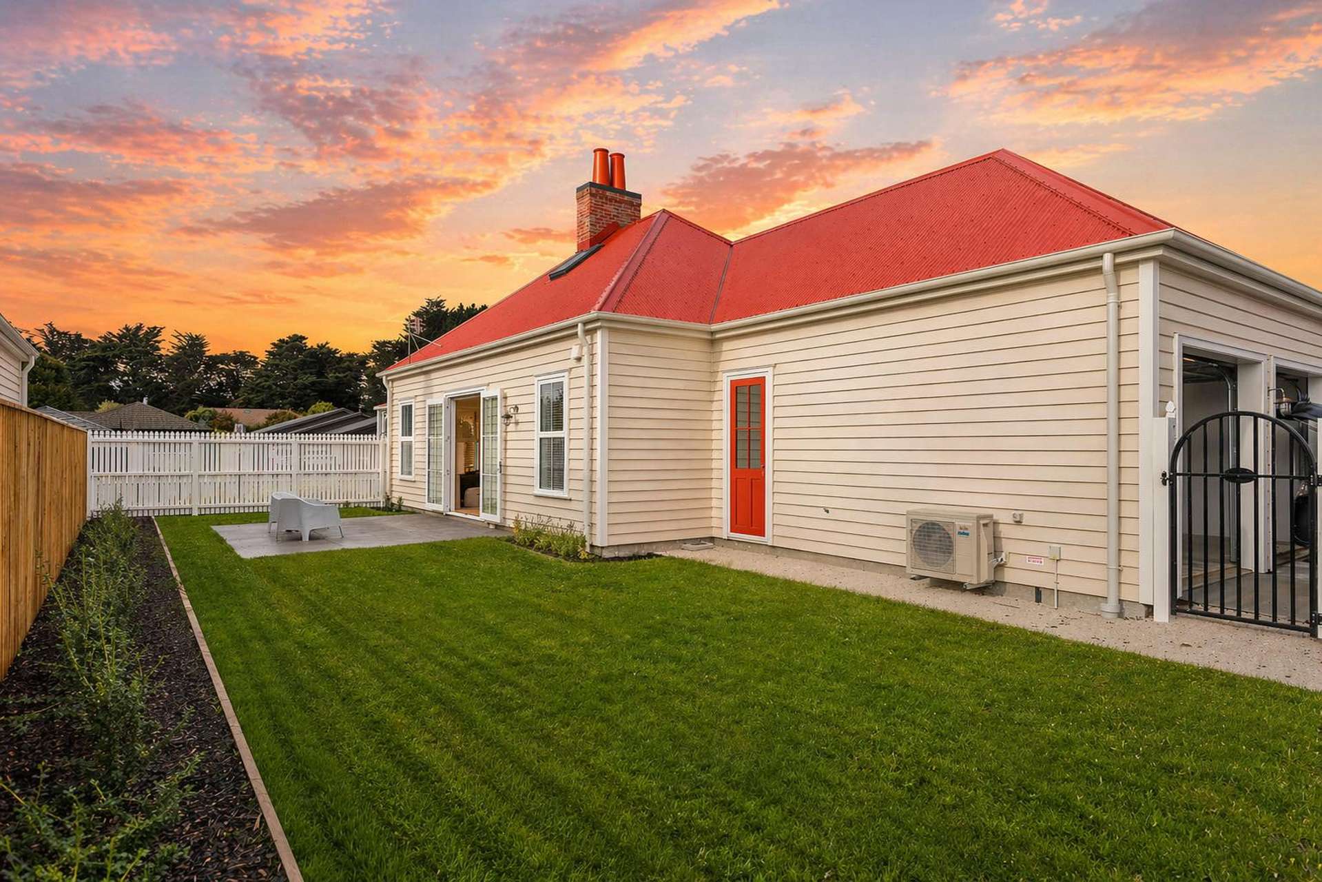 7A Waitikiri Drive Parklands_0