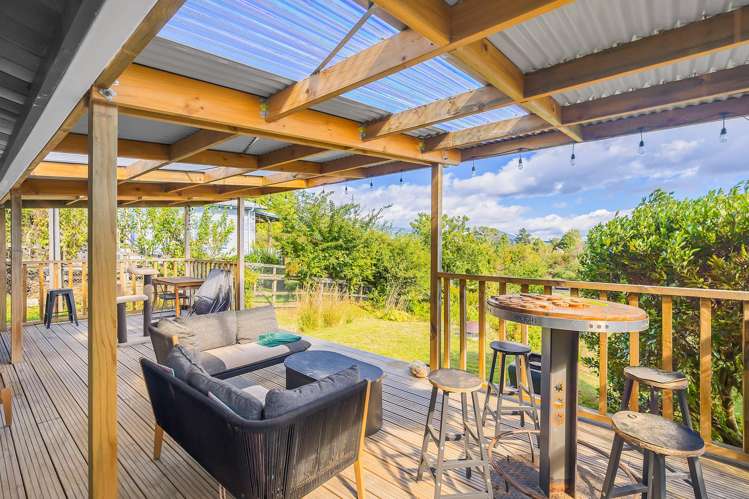 1 and 2/32 Gosling Grove Turangi_11