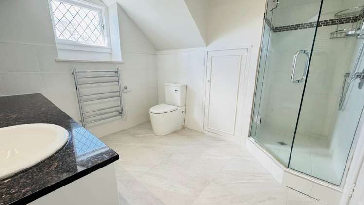 137 Long Drive St Heliers_23