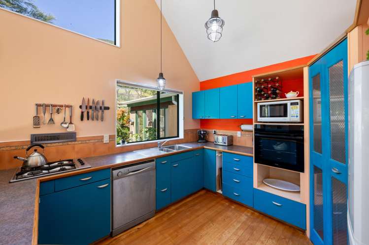 243 Boons Valley Road Waikawa_6