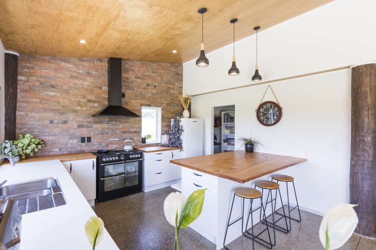 34 Highland View Drive Tokomaru_8