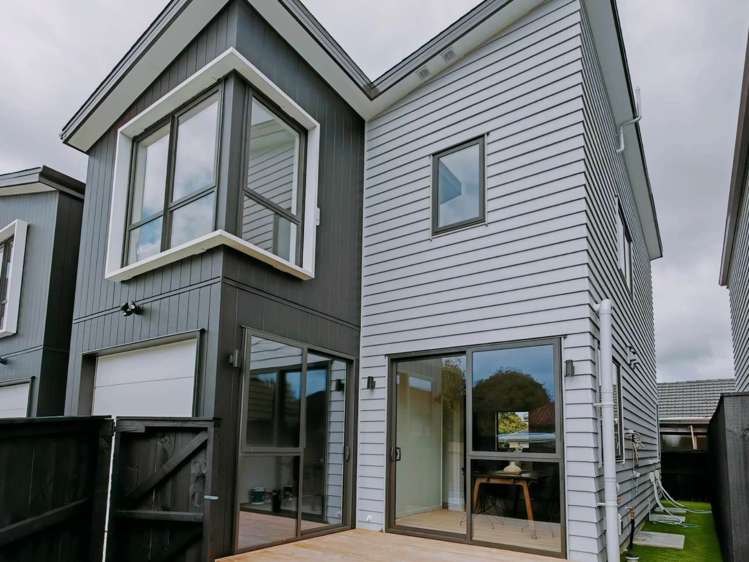 2/75 Ash Street_0