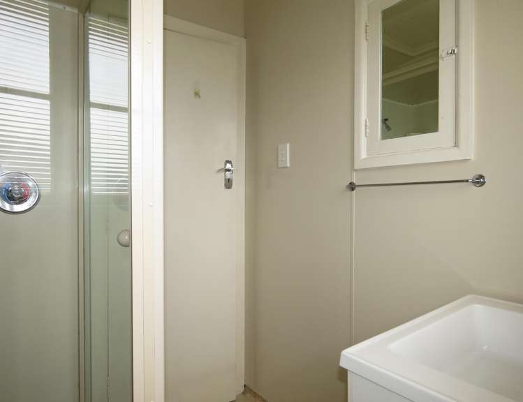 72 Main Street Reefton_10