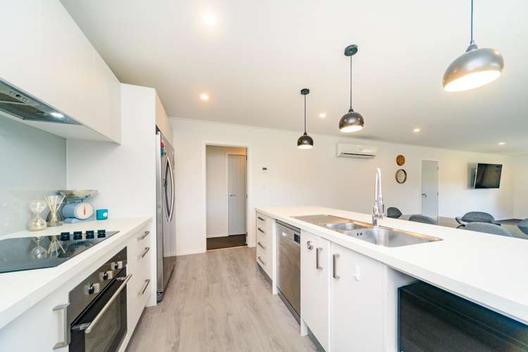 149 Albert Road Palmerston North Central_11