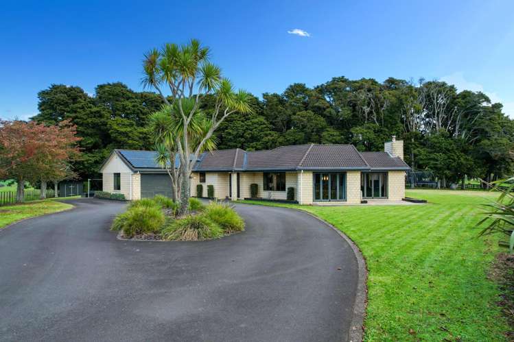 1041 Waiuku Road_3