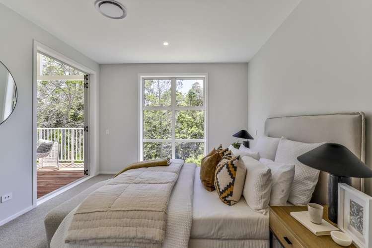 196 Landmark Terrace Orewa_11