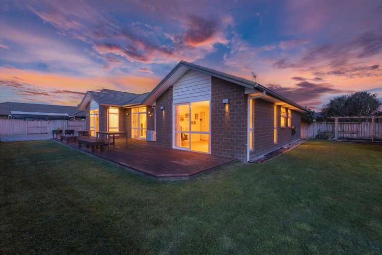 13 Allgood Place Rototuna North_14