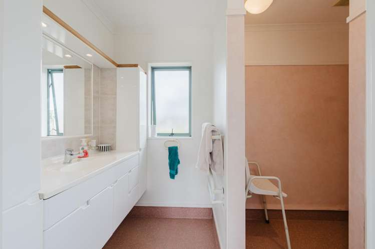 6 Ada Place Fairview Downs_9