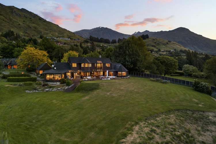 9 Arrowtown-Lake Hayes Road Arrowtown_23