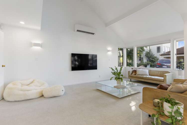 43b The Parade Saint Heliers_7