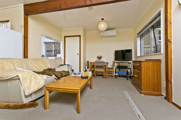 87 Aeroview Drive Beach Haven_9