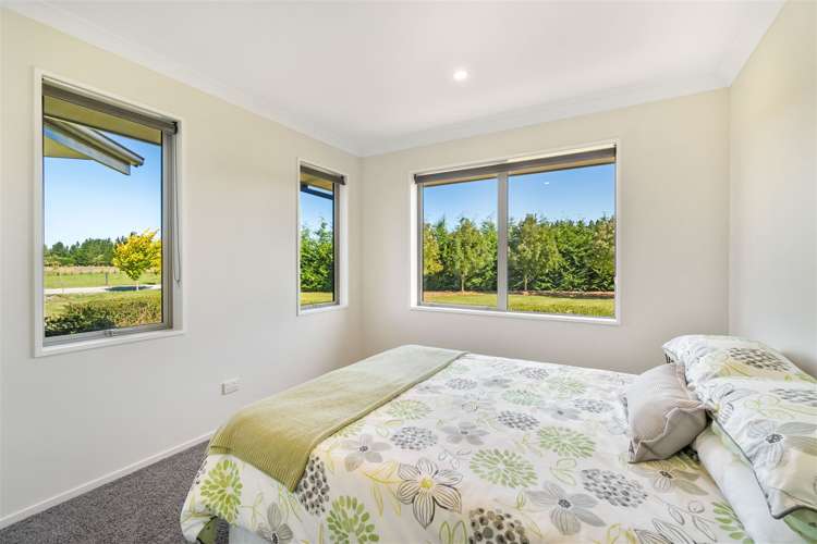 34 Isaac Road West Eyreton_15