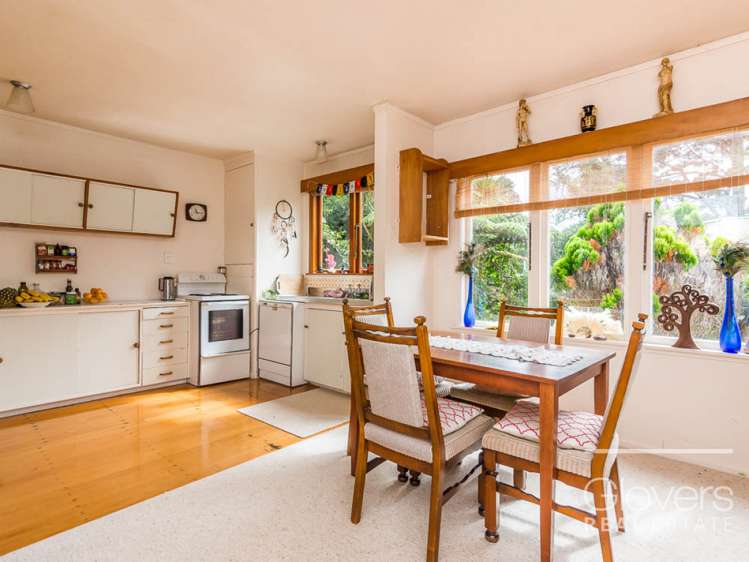 137 Laingholm Drive Laingholm_6