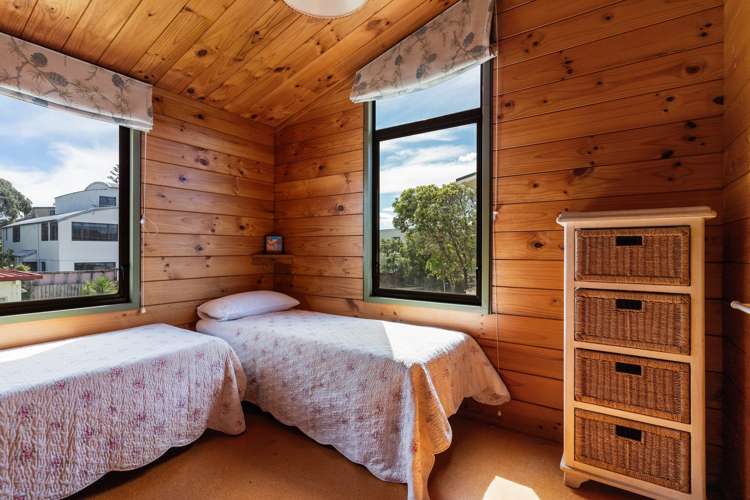 105 Esplanade Drive Whangamata_16