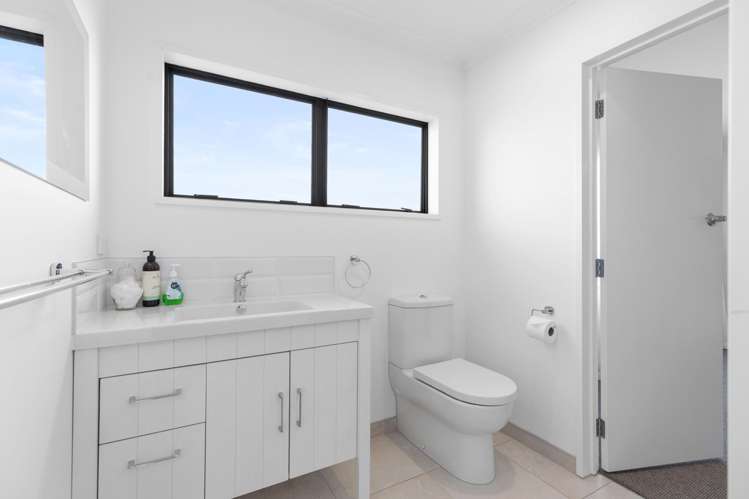 8 Aylesbury Terrace Otumoetai_22