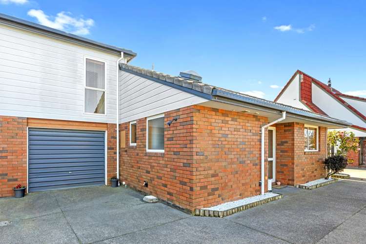 2/48 Longfellow Street Sydenham_11