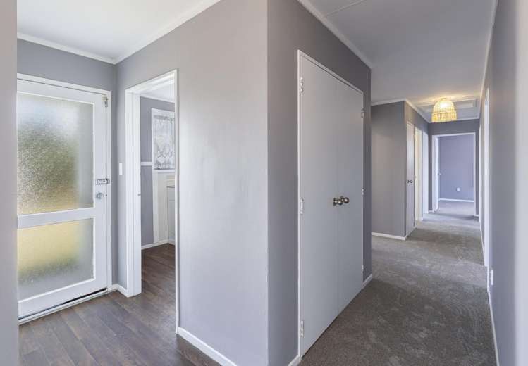 15 George Clay Place Huntly_11