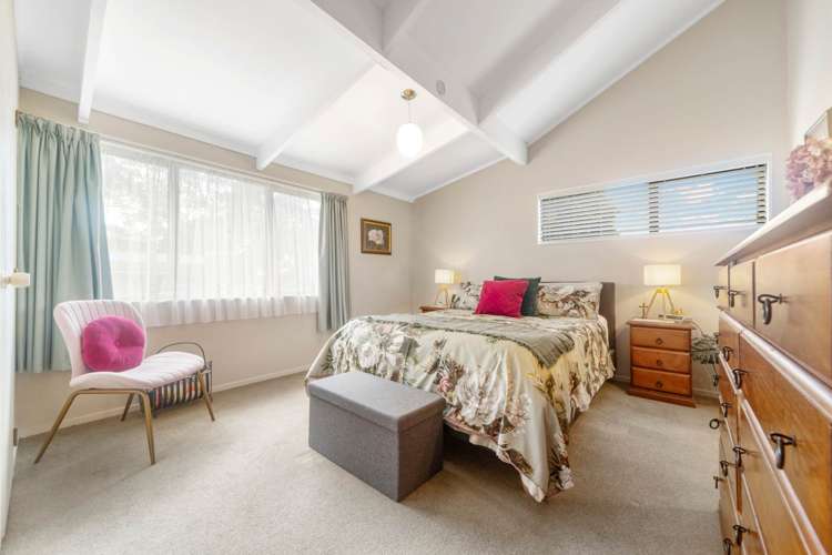 33 Botany Road Botany Downs_13